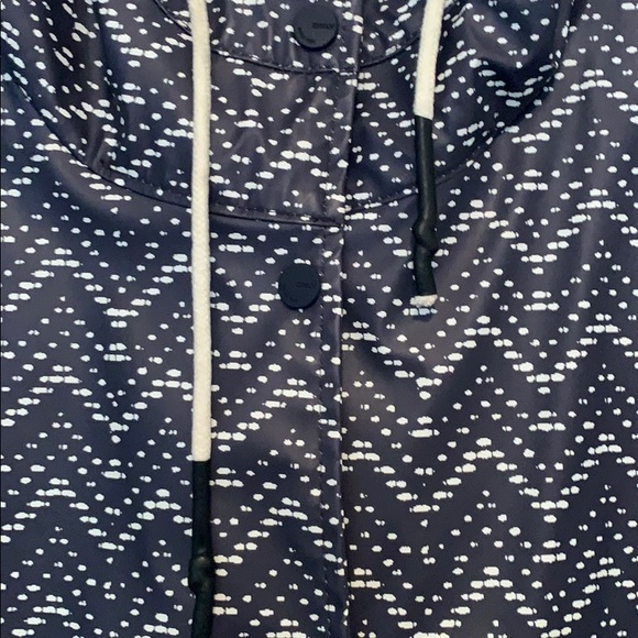 Silver Icing Rain Coat - Picture 2 of 8